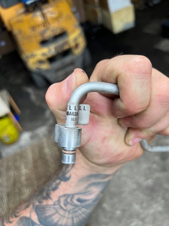 фото №4, Шланг кондиціонера nissan juke f15 рестайлінг 1.6 92440ba62a