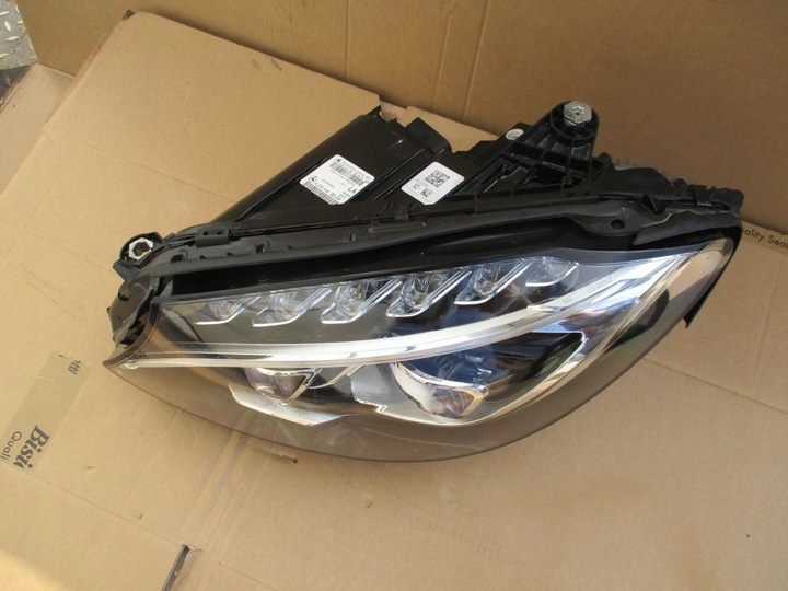 фото №4, Mercedes c w205 лампа перед левая полный led