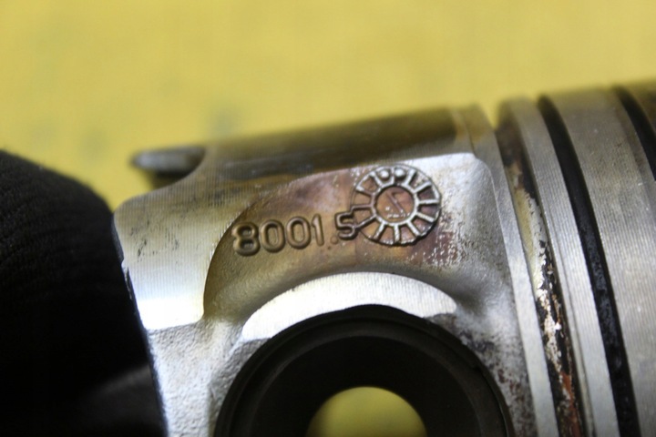фото №11, Поршень шатун шату́н 057d 4.2 tdi a8 d3 q7 bvn 1295 083100