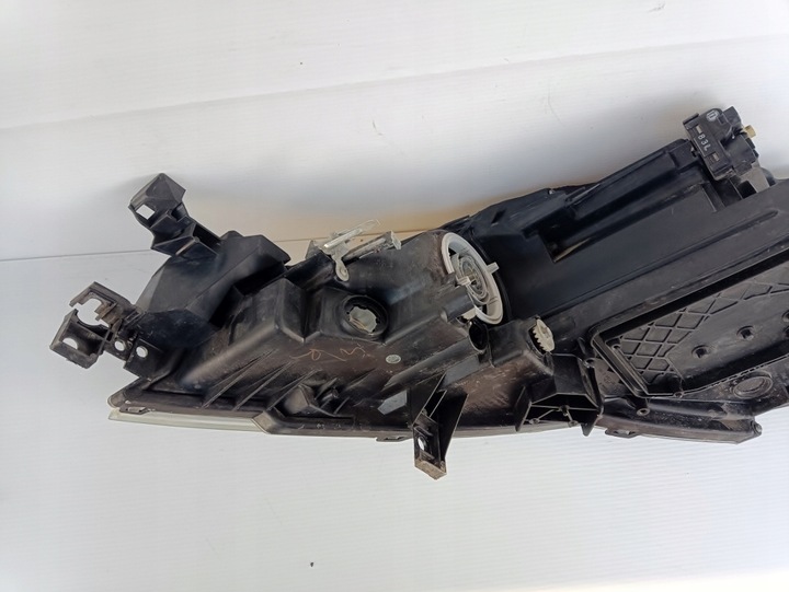 фото №7, Mazda 6 gh рестайлінг лампа права звичайна лінза eu