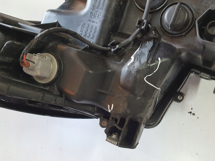 фото №13, Toyota land cruiser 150 рестайлінг 18-22r лампа ліва перед європа