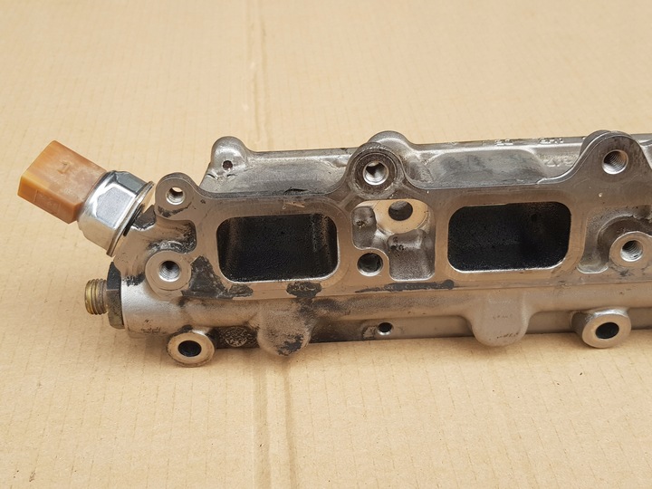 фото №11, Планка впрыскивающий + 4 форсунки / 1.4 tfsi tsi cax 125km - 122km / супер состояние