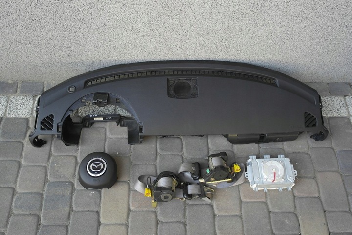 фото №1, Mazda mx5 капот pulpit подушка безопасности ремни панель консоль полка pas