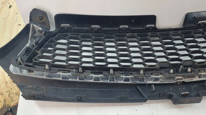 фото №8, Chevrolet captiva рестайлинг 10- решётка радиатора решётка радиатор логотип