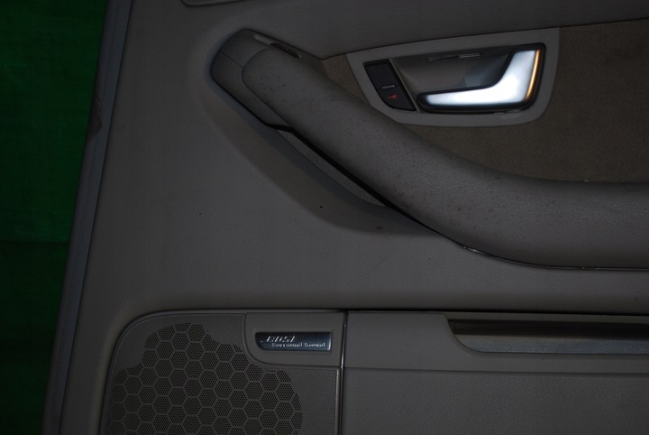 фото №6, Оббивка боковина двері праві зад audi a8 d3 сірий