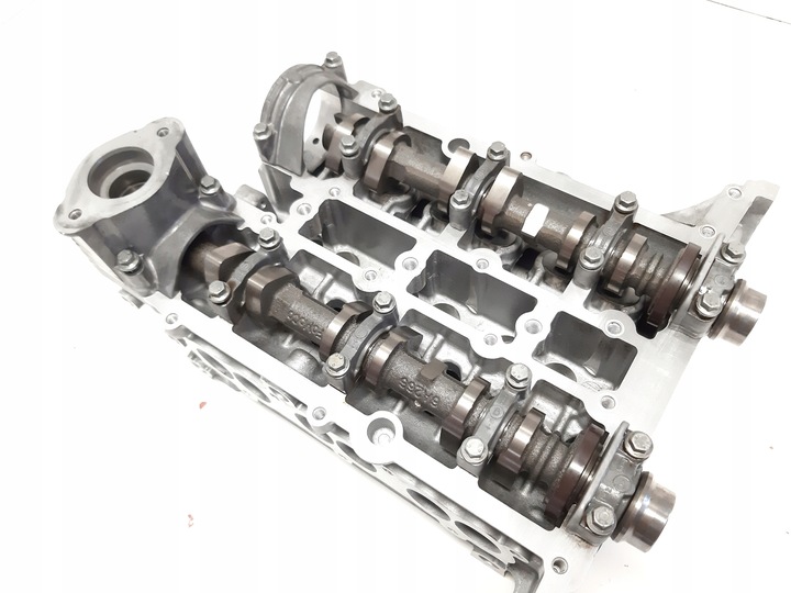 фото №12, Ford focus mk3 1.0 eco головка pbcm5g-6090-ge sfja