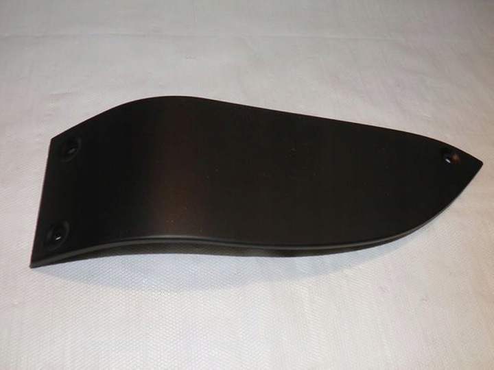 фото №1, Заглушка спойлера крышки бампера mercedes actros mp2 mp3 правая