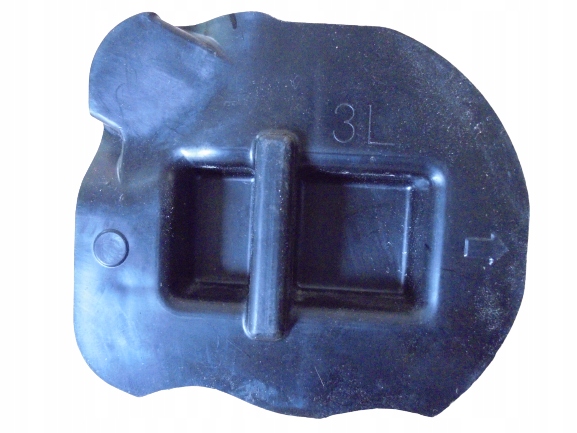 фото №1, Prius plus + заглушка защита дверь левая