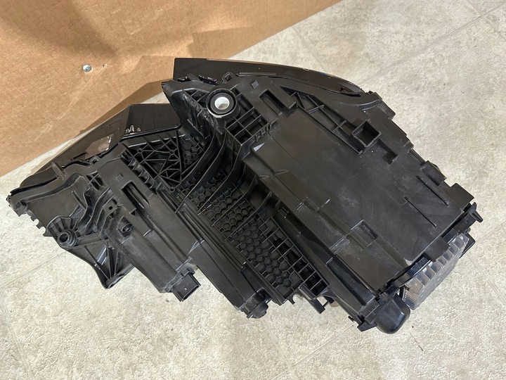 фото №13, Audi q8 sq8 4m8 matrix лампы лампа левая правая комплектные eu