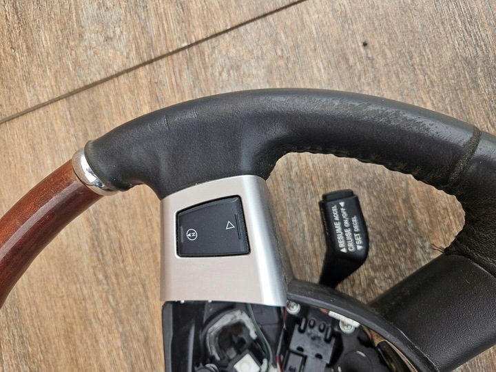 фото №7, Jeep grand cherokee wk 08-10 рестайлинг руль дерево