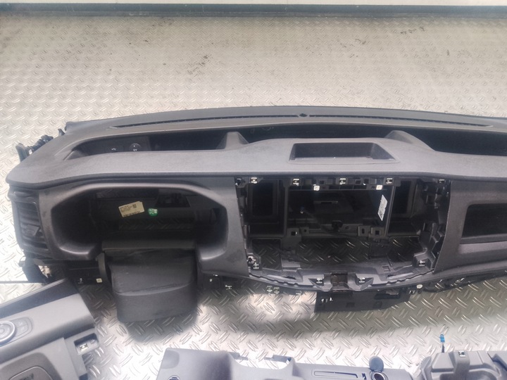 фото №5, Ford transit custom рестайлинг 17- панель rodzielcza консоль капот комплект