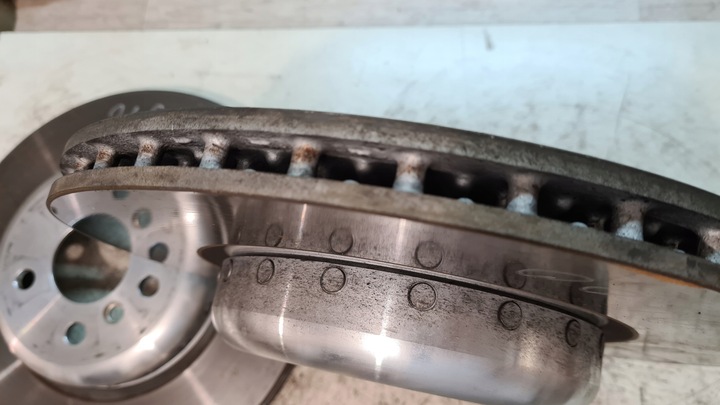 фото №13, Зажимы 348mm 345mm bmw 5 g30 g31 g32 м-пакет p+t