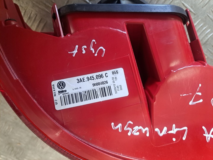 фото №7, Vw passat b7 sedan лампа правая зад задняя 3ae945096c