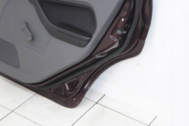 фото №13, Ford focus mk2 рестайлинг hb 07r- дверь правая задние правое зад s8