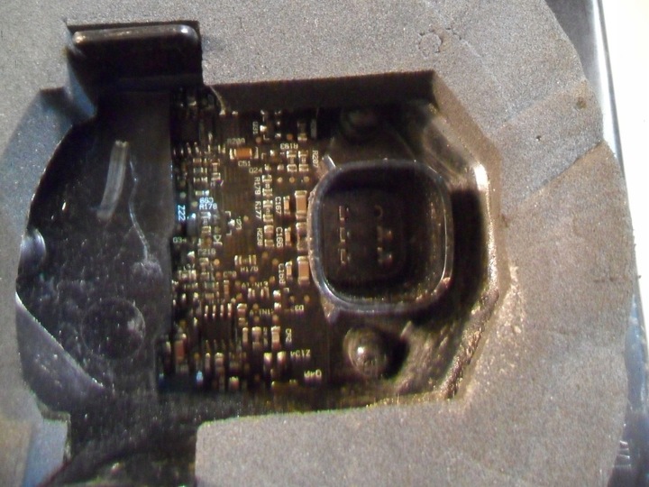 фото №16, Tesla модель лампа права зад задня w крило європа