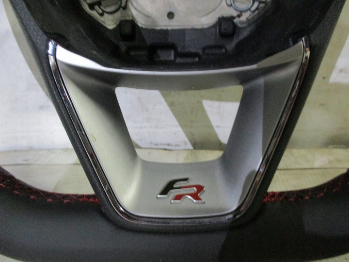 фото №7, Кермо seat ateca ibiza v5 fr