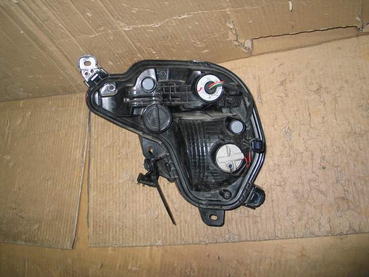 фото №7, Лампа лампа відбивач зад w бампер hyundai tucson 4 iv n-line 92405-n7400