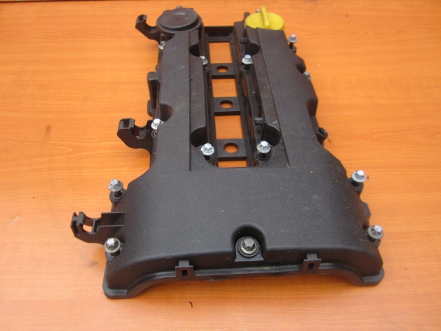 фото №7, Opel corsa d e 1.2 a12xer 1.4 a14xer 1.4 turbo кришка клапанів 55561426