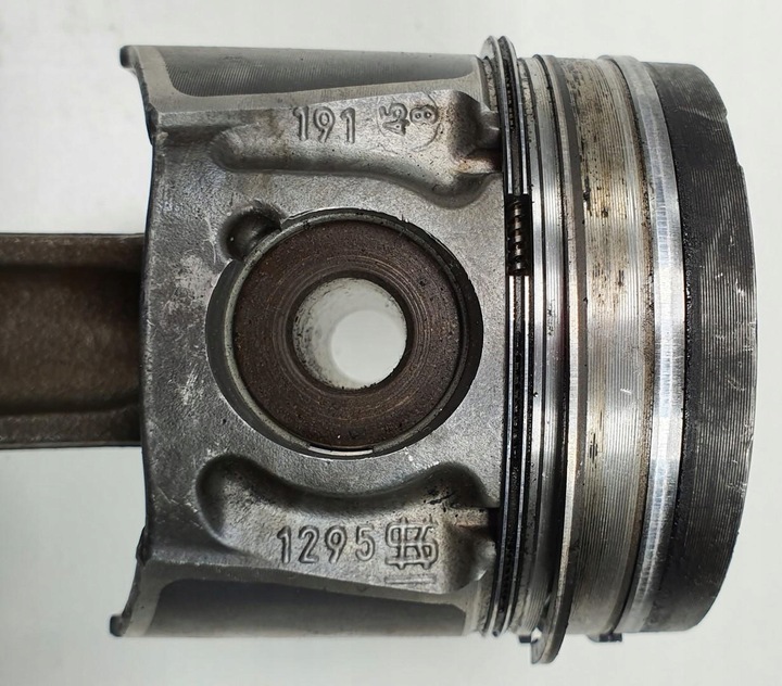 фото №6, Поршень шатун volvo s40 ii c70 ii v50 2.0 d 085190