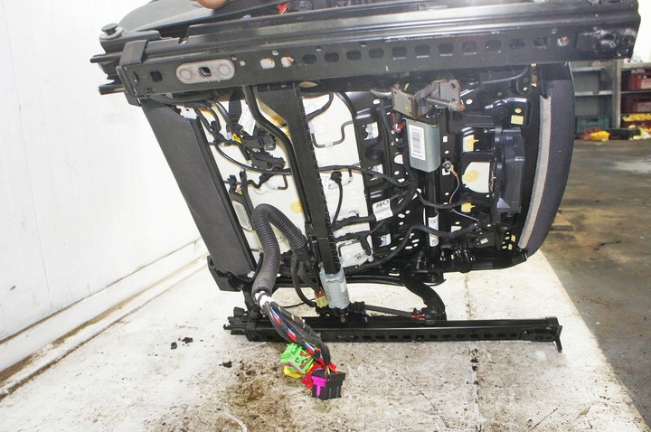 фото №8, Rh467 audi a4 b9 сиденье правые перед кожа с подогревом