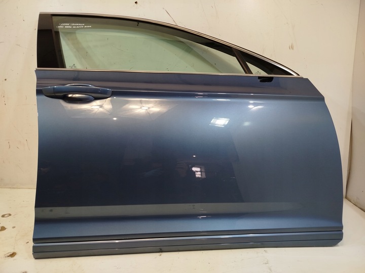 фото №1, Двері праві перед vw passat b8 lb5j комплектні ,оригінал, w колір !