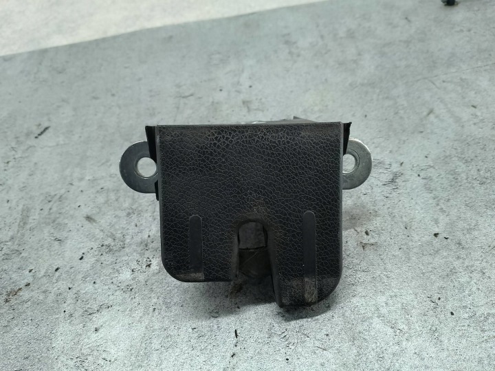 фото №6, Замок кришки vw passat b6 3c9827645a 1k6827505c