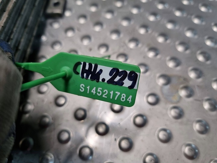 фото №6, Радиаторов выхлопных газов egr 03g131513j vw passat b6 golf v altea a3 8p 2.0tdi