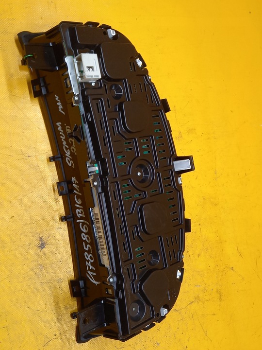 фото №9, Спідометр  прилади signum 2,2dti 03-05r 13136733ja