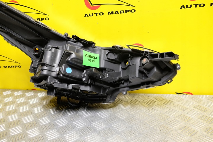 фото №12, Toyota prius 2019- фара лампа перед повний led l usa