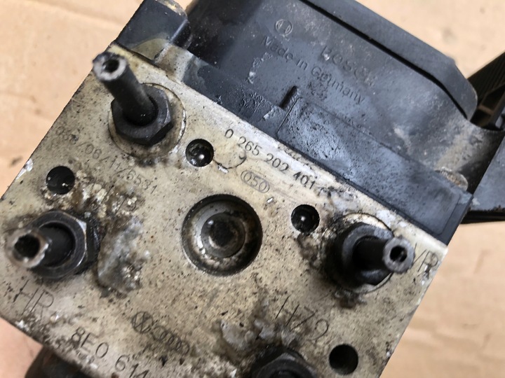 фото №3, Насос abs bosch citroen xsara picasso 04-12 1.6 0265202401