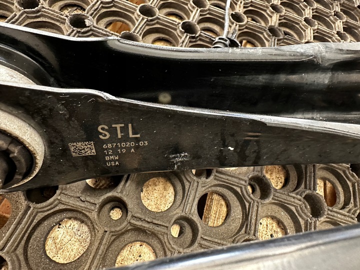 фото №7, Bmw x3 x4 g01 поворотна опора важіль праві зад 6871030