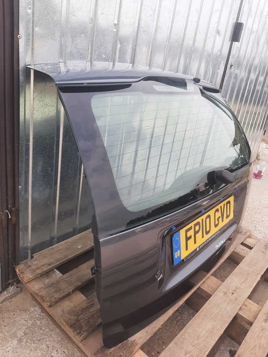 фото №4, Кришка скло зад багажника volvo v50 рестайлінг 2007-2012 сірий