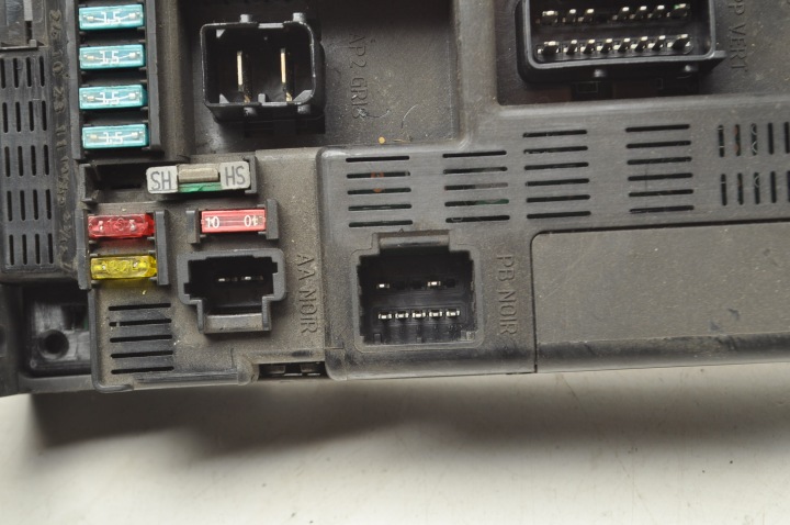 фото №6, Peugeot 307 2.0 hdi коробка модуль bsi 9641079680