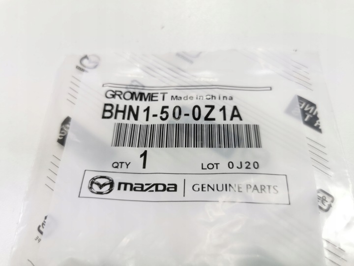 фото №6, Втулка захисні накладки бампера mazda cx-3 cx-5 cx-9 oem номер bhn1-50-0z1a
