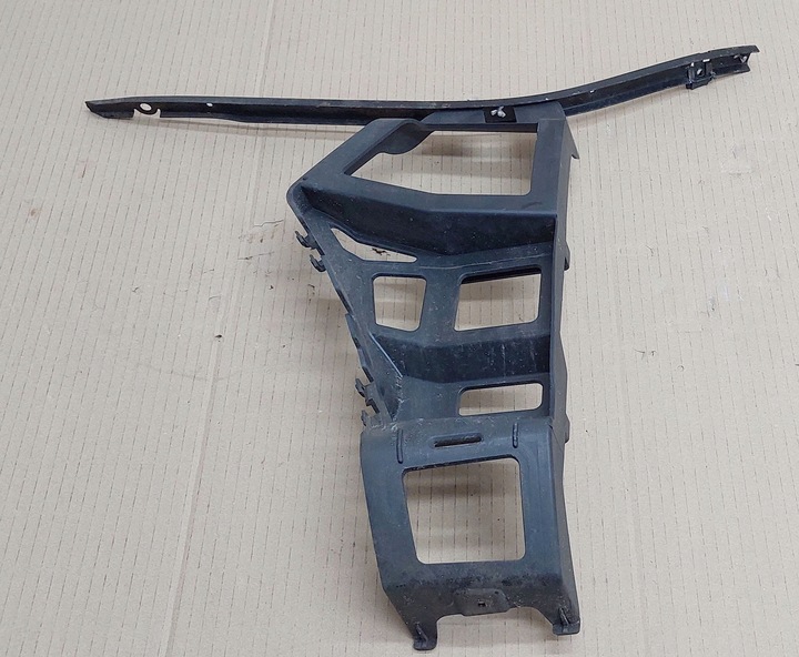 фото №1, Ковзун бампера зад mercedes clc w203 купе