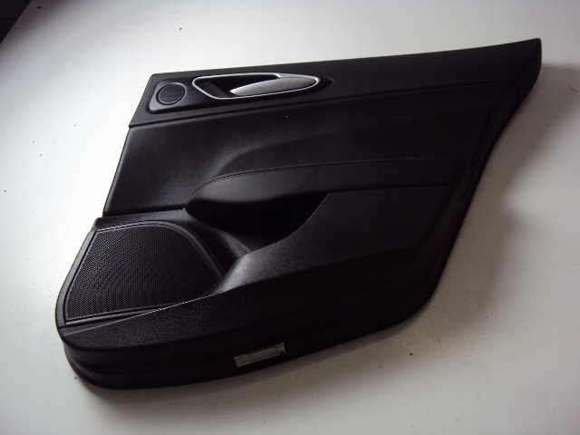 фото №1, Оббивка двері праві зад alfa romeo giulia 16-