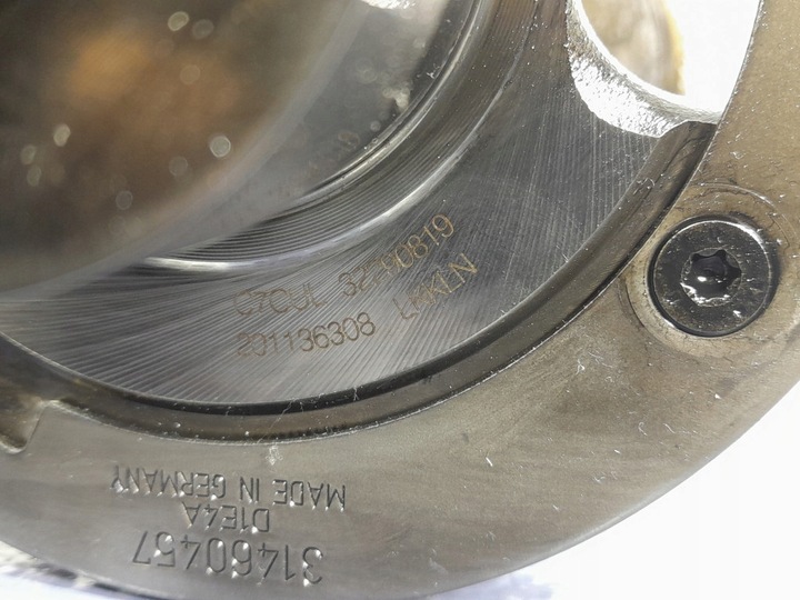 фото №7, Volvo xc60 ii 2.0d мягкий гибрид d420t8 wał коленчатый 32290819