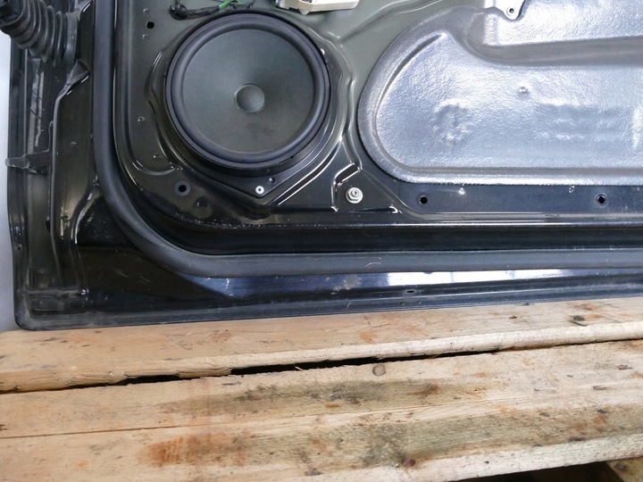 фото №14, Mercedes e a207 w207 рестайлінг двері комплект праві колір 197