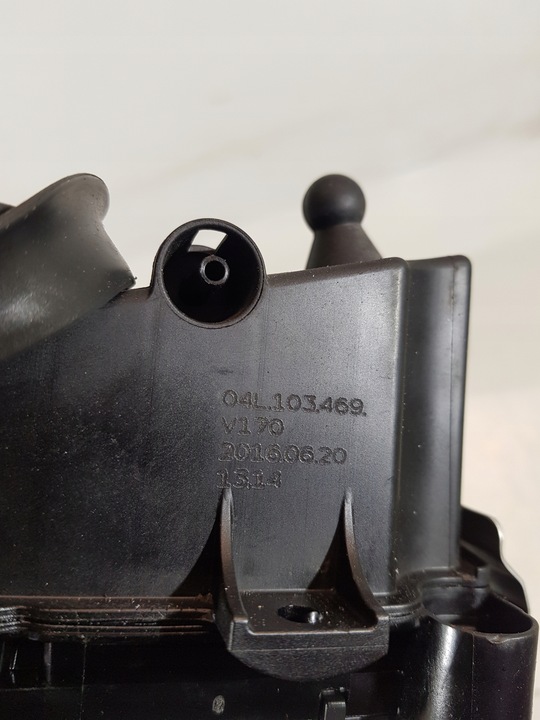 фото №10, Крышка клапанов 04l103475 vw passat b8 skoda superb iii 2.0 tdi dfc