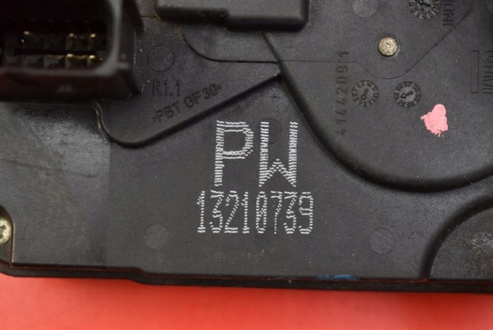 фото №7, Замок крышки зад багажника 13210739pw opel astra 3 iii h 5d hb 04-07