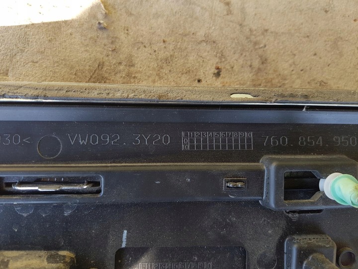 фото №8, Планка дверь правый зад touareg iii 760854950a