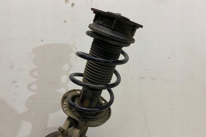 фото №14, Поворотна опора передня ліва skoda superb ii 3t4 3q0413031bg 1.97l дизель 2015