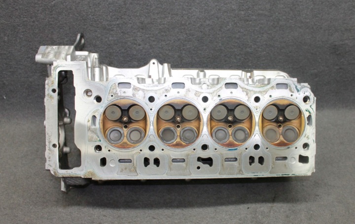 фото №9, Bmw f90 f91 f92 f93 m5 m8 s63b44b - головка 1-4 правая 7852459