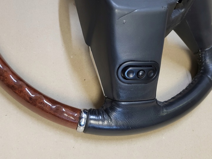 фото №13, Кермо шкіра дерево кнопки jeep grand cherokee iii wk 1 рестайлінг оригінальний номер eu