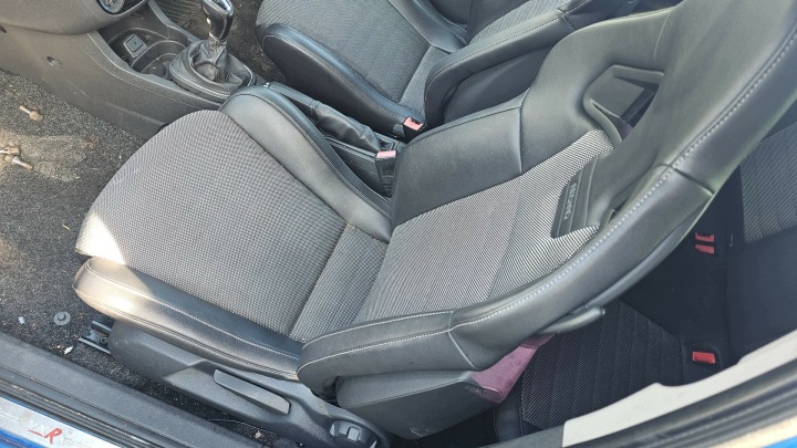 фото №9, Сиденья recaro opel corsa d 3 дверь 3d комплект оригинал