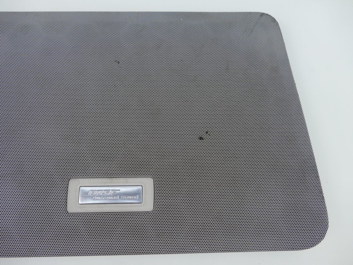 фото №4, Audi a8 d3 передній маскувальна накладка захист динаміка bose