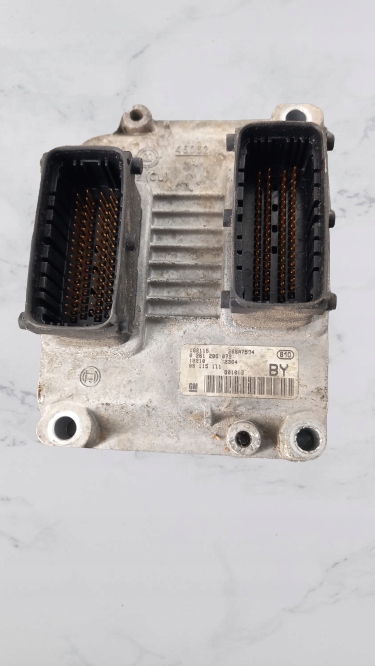 фото №1, Компьютер двигателя opel corsa c 00r