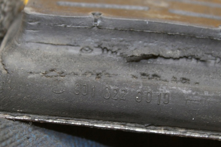 фото №5, Резиновая накладка отбойник рессора перед lt 35 46 28 9013220084