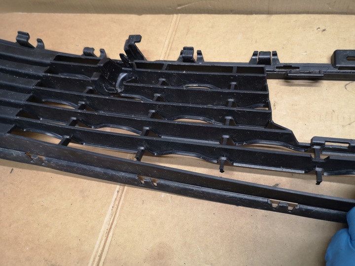 фото №4, Opel corsa f gs line решётка бампера перед