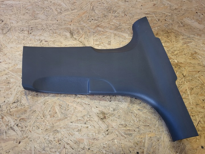 фото №1, Audi a6 c7 обшивка стійка b праві засіб захист порога 4g0867240a